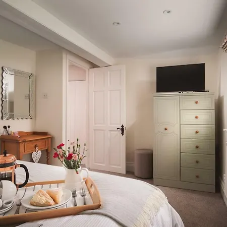 Crow Hall - Luxury Дом отдыха Рит