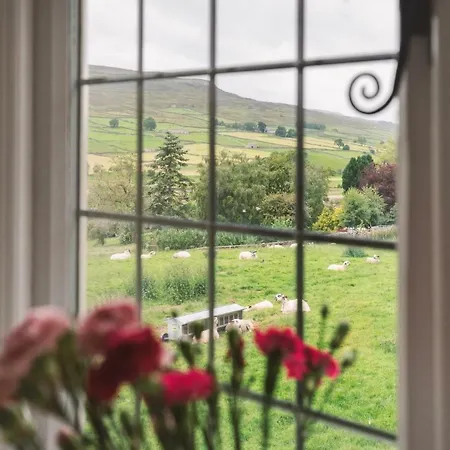 Crow Hall - Character With Stunning Views Σπίτι διακοπών *