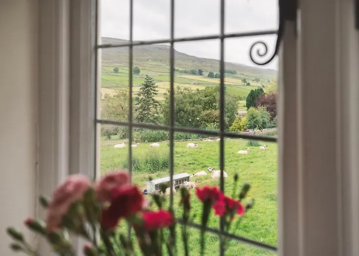 Crow Hall - Luxury Holiday home *